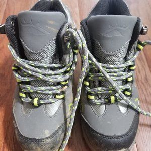 Kids Size 11 Deer Stags Drew Gray Hiking Boots